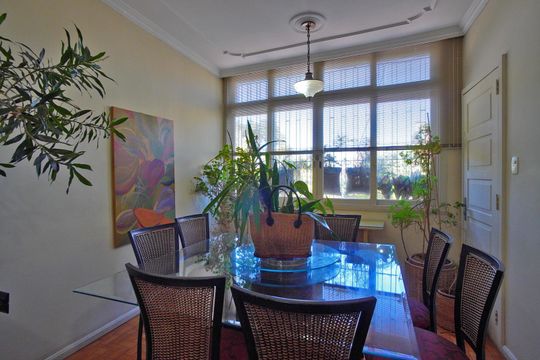 Sala de Jantar de apartamento à venda com 4 quartos, 230m² em Rio Branco, Porto Alegre
