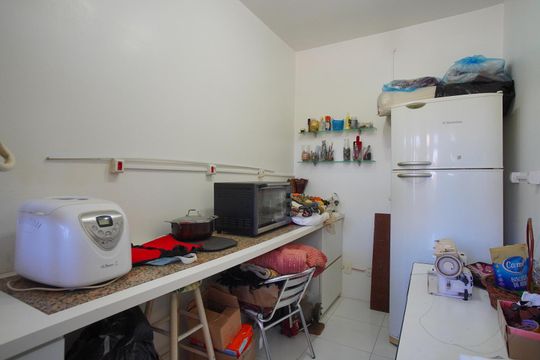 Quarto de Serviço de apartamento à venda com 4 quartos, 230m² em Rio Branco, Porto Alegre