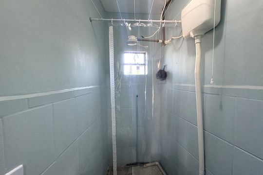 Banheiro Social de kitnet/studio para alugar com 1 quarto, 35m² em Jardim Tarumã, Jundiaí