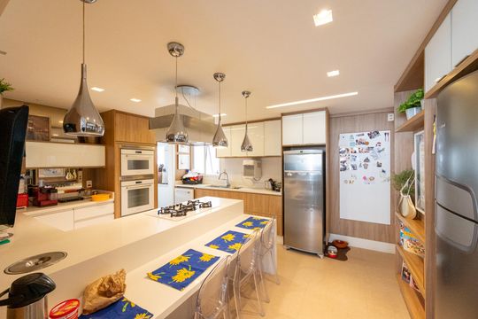 Cozinha de apartamento à venda com 3 quartos, 164m² em Vila da Saúde, São Paulo