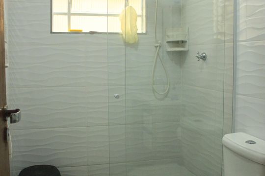 Banheiro Social 2 de casa à venda com 3 quartos, 166m² em Parque Continental Ii, Guarulhos