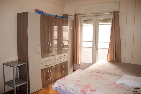 Quarto de apartamento à venda com 2 quartos, 100m² em República, São Paulo
