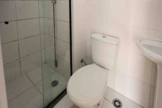 Banheiro de apartamento à venda com 2 quartos, 36m² em Vila Ema, São Paulo