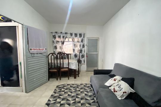 Sala de casa à venda com 2 quartos, 85m² em Pilares, Rio de Janeiro
