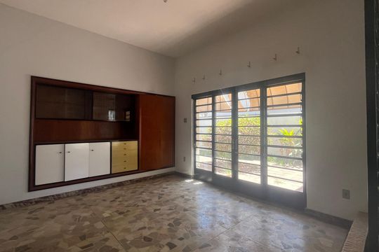 Sala 2 de casa para alugar com 2 quartos, 213m² em Nova Campinas, Campinas