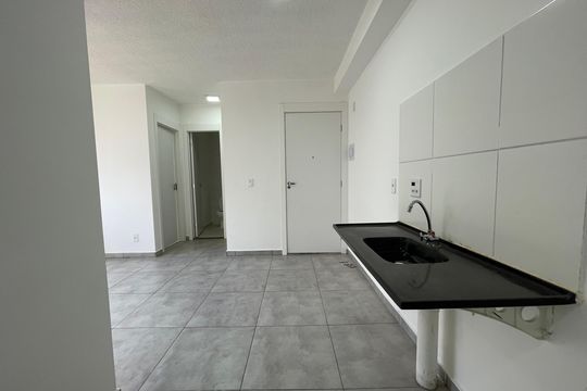 Cozinha e Área de Serviço de apartamento à venda com 2 quartos, 38m² em Jaguaré, São Paulo