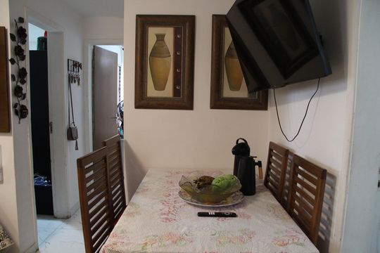 Sala de apartamento à venda com 2 quartos, 44m² em Vila Galvão, Guarulhos