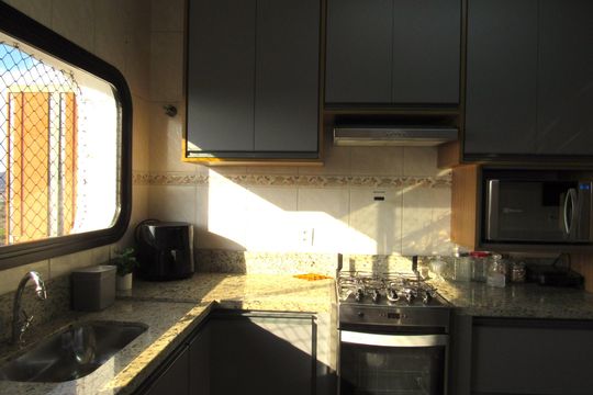Cozinha de apartamento à venda com 3 quartos, 127m² em Vila Yara, Osasco