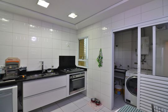 Cozinha de apartamento à venda com 3 quartos, 200m² em Jardim Portugal, São Bernardo do Campo