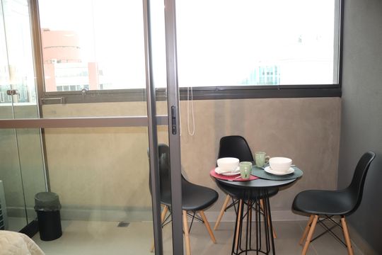 Sacada de kitnet/studio para alugar com 1 quarto, 25m² em Consolação, São Paulo