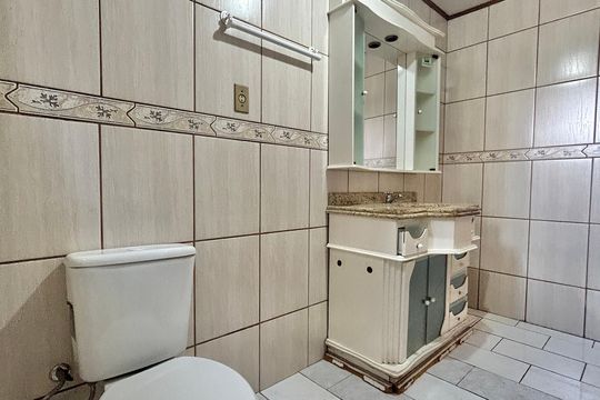 Banheiro Social de apartamento para alugar com 2 quartos, 80m² em São João Batista, São Leopoldo