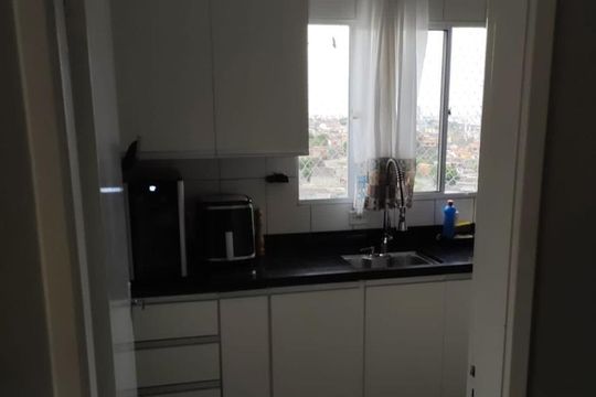 Cozinha  de apartamento para alugar com 2 quartos, 53m² em Vila Luzita, Santo André