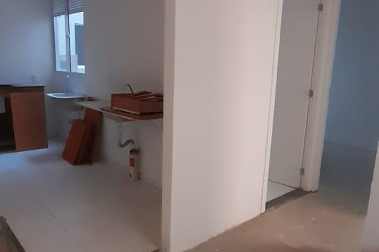 Apartamento à venda com 2 quartos, 42m² em Rubem Berta, Porto Alegre