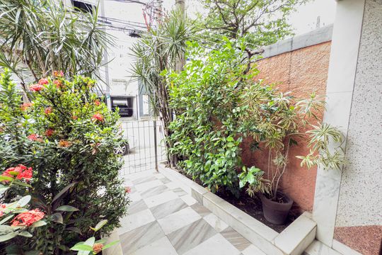 Hall de entrada de apartamento à venda com 2 quartos, 60m² em Irajá, Rio de Janeiro