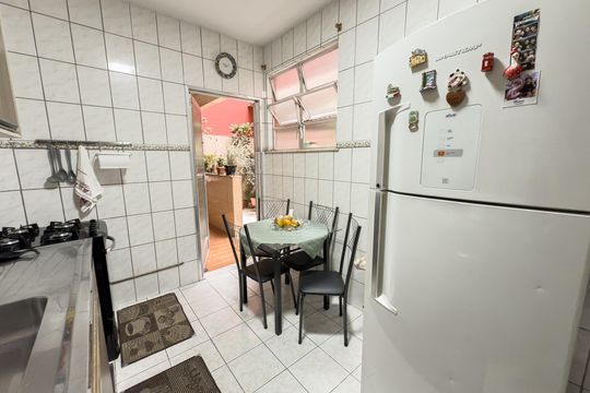 Cozinha de apartamento à venda com 2 quartos, 60m² em Irajá, Rio de Janeiro