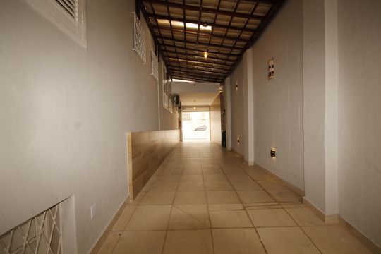 Garagem de casa à venda com 5 quartos, 248m² em Colégio Batista, Belo Horizonte