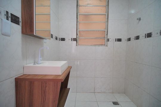Banheiro de apartamento à venda com 3 quartos, 110m² em Centro, São Leopoldo