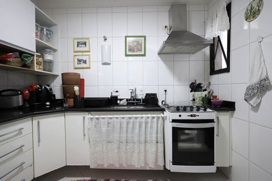 Cozinha de apartamento à venda com 3 quartos, 86m² em Vila Eldizia, Santo André