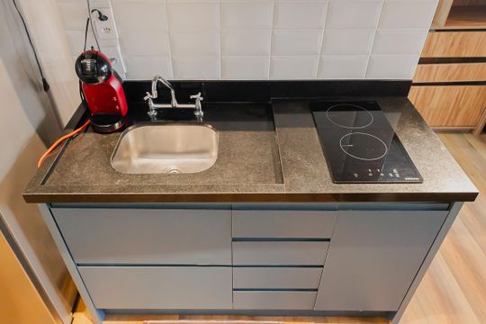Cozinha de kitnet/studio para alugar com 1 quarto, 35m² em Sumarezinho, São Paulo
