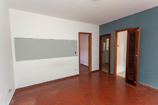 Sala 2 da Edicula de casa à venda com 3 quartos, 190m² em Vila Campo Grande, São Paulo