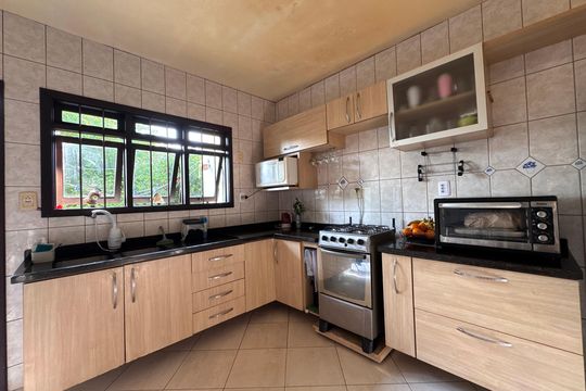 Cozinha de casa à venda com 3 quartos, 178m² em Campestre, São Leopoldo