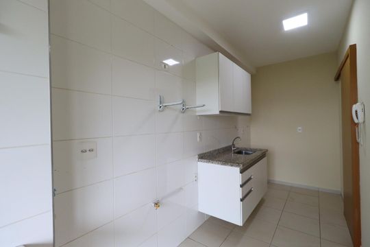 Cozinha e Área de Serviço de apartamento para alugar com 2 quartos, 56m² em Jardim Palma Travassos, Ribeirão Preto