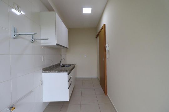 Cozinha e Área de Serviço de apartamento para alugar com 2 quartos, 56m² em Jardim Palma Travassos, Ribeirão Preto