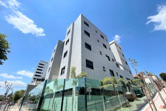 Fachada de apartamento à venda com 3 quartos, 160m² em Itapoã, Belo Horizonte