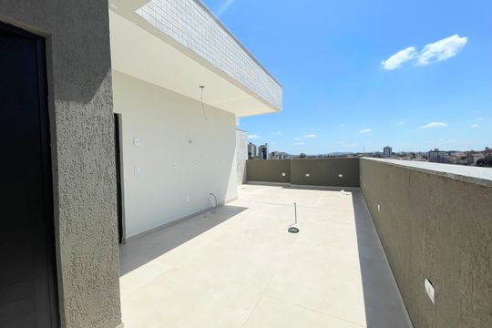 Cobertura de apartamento à venda com 3 quartos, 160m² em Itapoã, Belo Horizonte