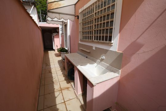 Área de Serviço de casa à venda com 4 quartos, 157m² em Vila Iza, Campinas