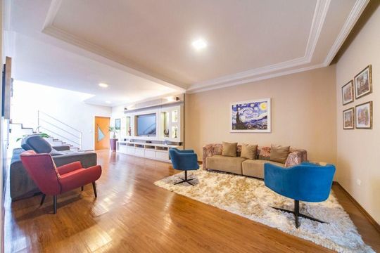Casa à venda com 4 quartos, 400m² em Vila Santa Teresa, Santo André