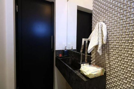Casa à venda com 4 quartos, 357m² em Vila Vitória, Santo André