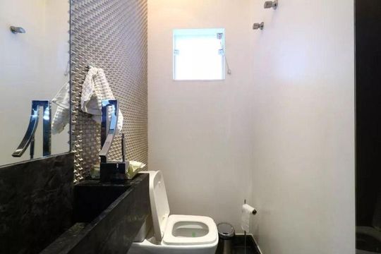 Casa à venda com 4 quartos, 357m² em Vila Vitória, Santo André