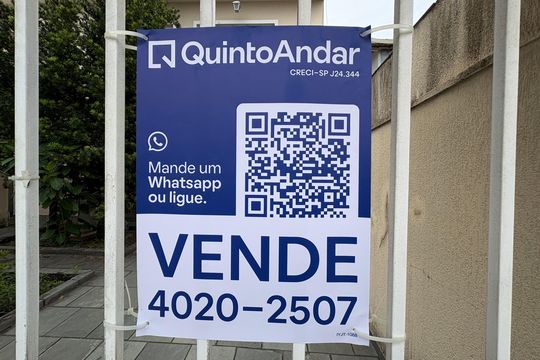 Plaquinha de casa à venda com 3 quartos, 424m² em Parque Bandeirante, Santo André