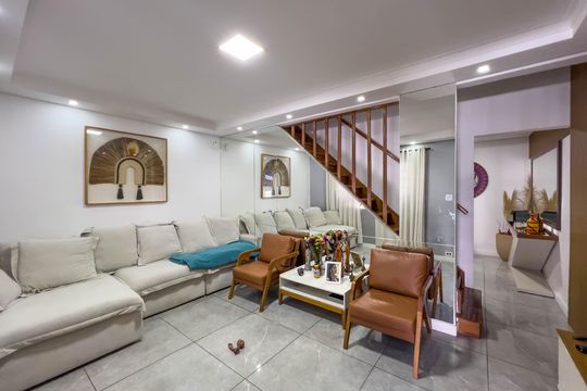 Sala de casa à venda com 3 quartos, 200m² em Ipiranga, São Paulo