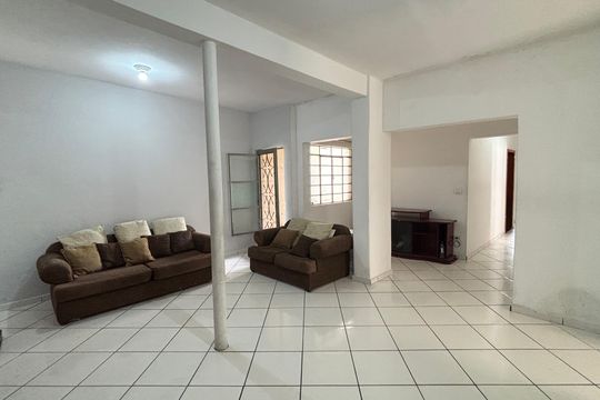 Sala de casa à venda com 4 quartos, 150m² em Vila Suíça, Santo André
