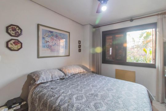 Quarto 3 de casa à venda com 3 quartos, 120m² em Hípica, Porto Alegre