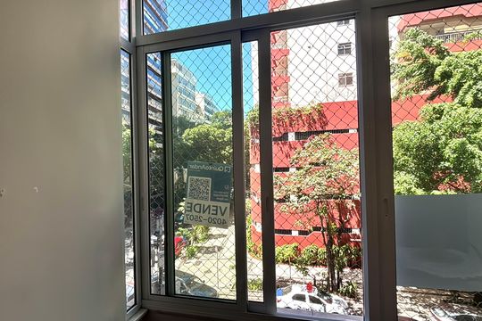 Placa de apartamento à venda com 2 quartos, 92m² em Copacabana, Rio de Janeiro