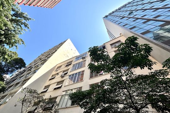 Fachada de apartamento à venda com 2 quartos, 92m² em Copacabana, Rio de Janeiro