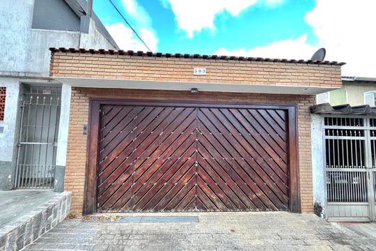 Fachada de casa à venda com 3 quartos, 107m² em Vila Santa Catarina, São Paulo