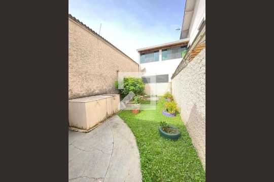 Área comum de casa de condomínio à venda com 3 quartos, 120m² em Jardim Cocaia, Guarulhos