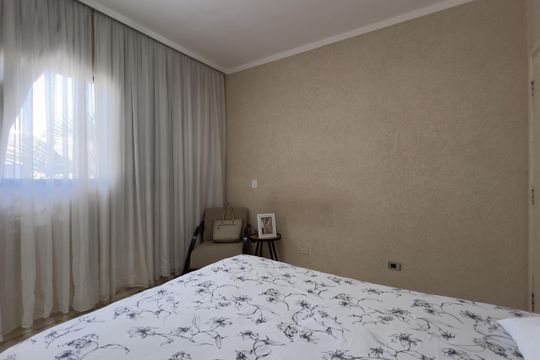 Suíte de casa de condomínio à venda com 3 quartos, 120m² em Jardim Cocaia, Guarulhos