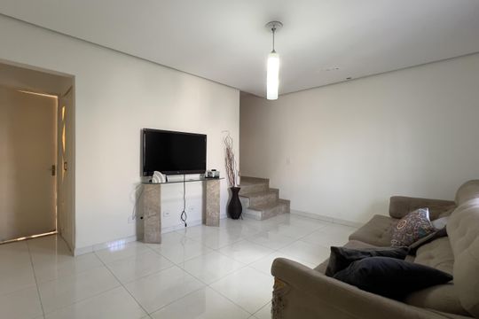 Sala de casa de condomínio à venda com 3 quartos, 120m² em Jardim Cocaia, Guarulhos