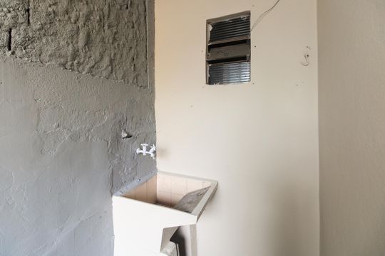 Área de Serviço de casa para alugar com 1 quarto, 180m² em Vila Esperança, São Paulo