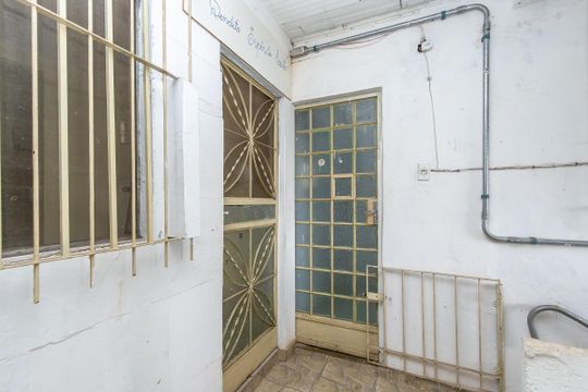 Acesso Casa Do Meio de casa à venda com 8 quartos, 320m² em São Francisco, Belo Horizonte