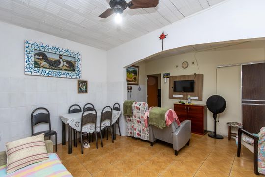 Casa à venda com 8 quartos, 320m² em São Francisco, Belo Horizonte