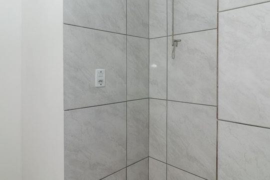 Cozinha de apartamento à venda com 1 quarto, 32m² em Petrópolis, Porto Alegre