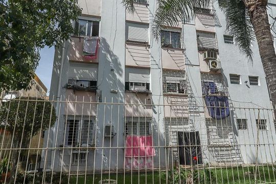Fachada de apartamento à venda com 1 quarto, 32m² em Petrópolis, Porto Alegre