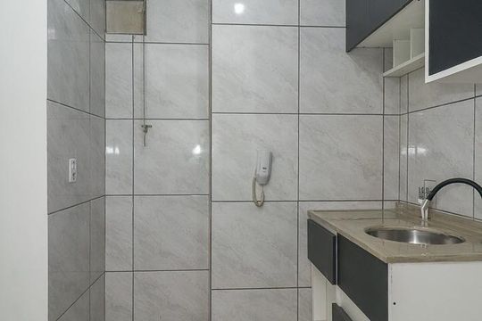 Cozinha de apartamento à venda com 1 quarto, 32m² em Petrópolis, Porto Alegre