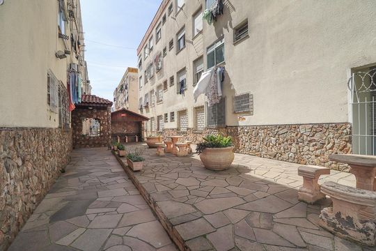 Área comum de apartamento à venda com 1 quarto, 32m² em Petrópolis, Porto Alegre
